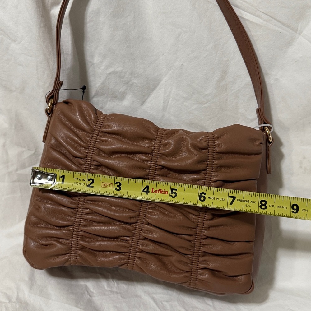 Forever 21 Tan Gathered Shoulder Bag - Picture 5 of 6
